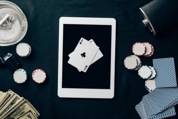 omegajitu live-dealer blackjack table on mobile phone screen